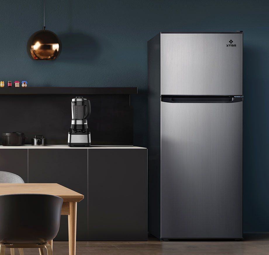 16.0 Cu. Ft. Stainless Steel Top Freezer Refrigerator (XET16RSS) - Image 2